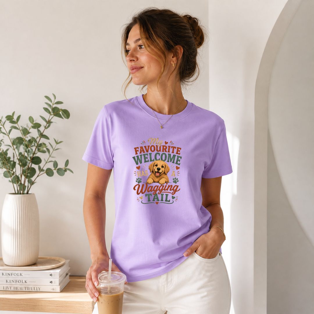 My Favourite Welcome Has A Wagging Tail - Unisex Tee